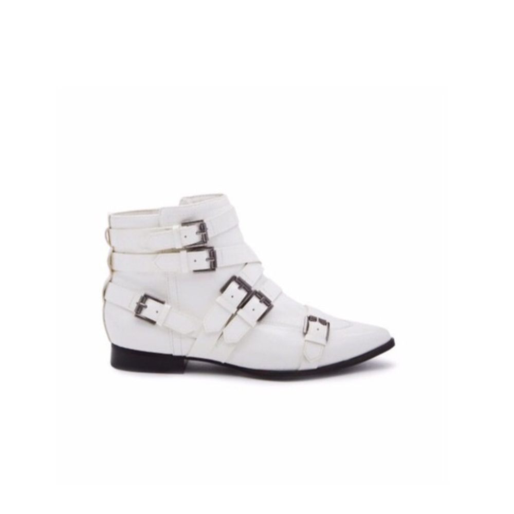 Free People Matisse white booties